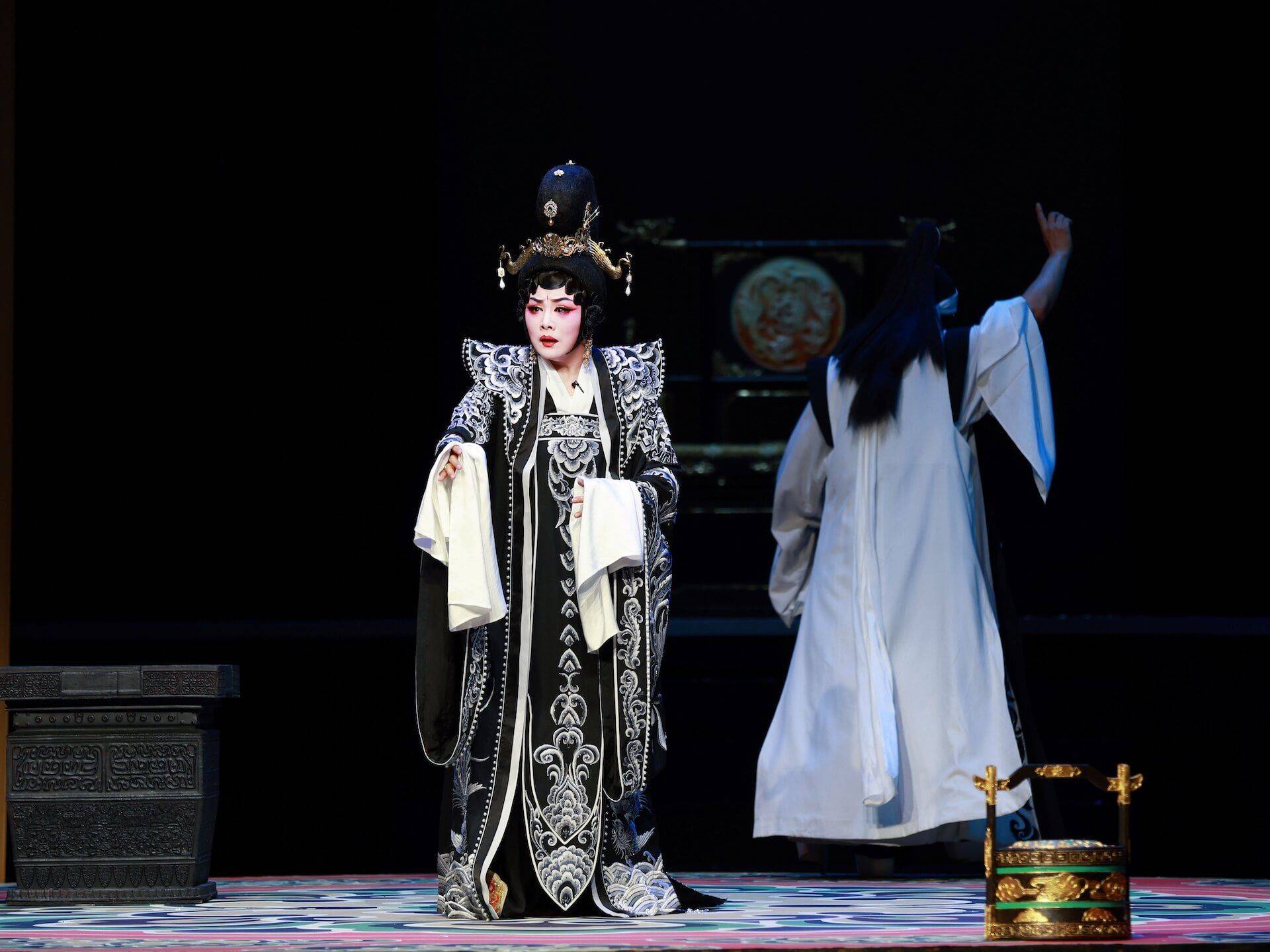 Qinqiang Opera Wuzi Bei by Xi'an Sanyi Troupe